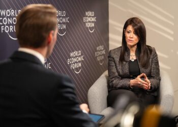 وزيرة التعاون الدولي تستعرض ركائز الإصلاح الاقتصادي والهيكلي وجهود الحماية الاجتماعية