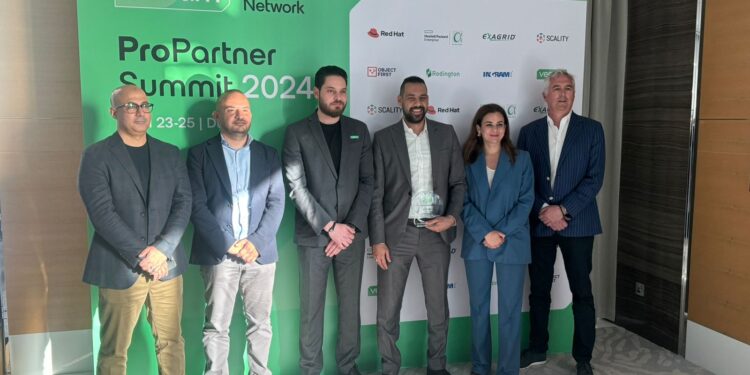 ICT Misr “Veeam” لحماية البيانات تكرّم “ICT Misr” وتمنحها لقب   Egypt Partner of The Year