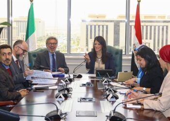 وزيرة التعاون الدولي والسفير الإيطالي يرأسان لجنة البرنامج المصري الإيطالي لمبادلة الديون من أجل التنمية