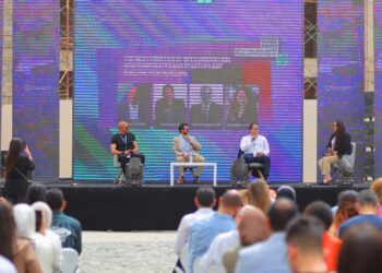 إنطلاق النسخة الخامسة من قمة ” شركات ناشئة بلا حدود “Startups Without Borders”