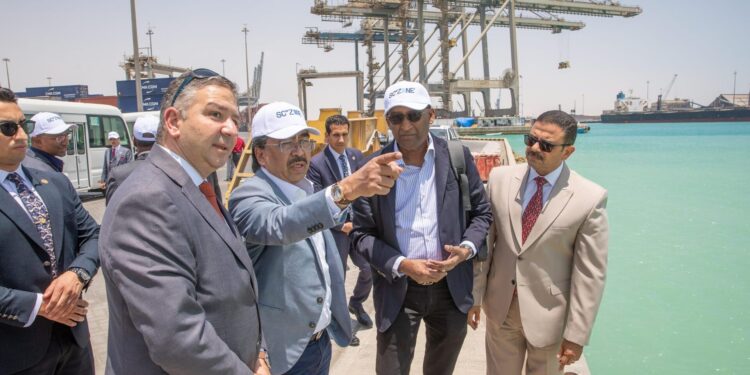 ماليزيا : ننظر لمنطقة قناة السويس في إطار استراتيجية لتوسيع صناعة زيت النخيل عالميا