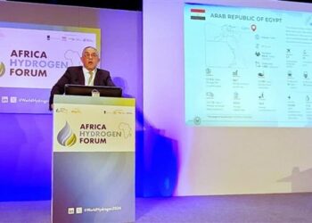 الهيئة العامة للاستثمار والمناطق الحرة تسعى لجذب استثمارات هولندية في الهيدروجين الأخضر