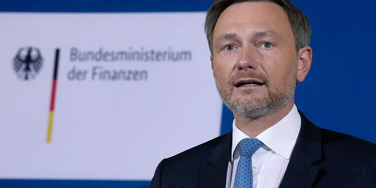 ألمانيا تخطط للاستدانة العام المقبل بقيمة 44 مليار يورو .. إيه الحكاية