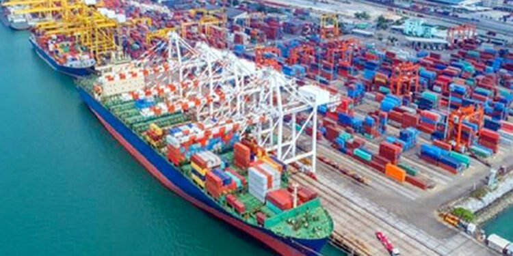 تداول 7 آلاف طن بضائع عامة ومتنوعة بموانئ البحرالأحمر