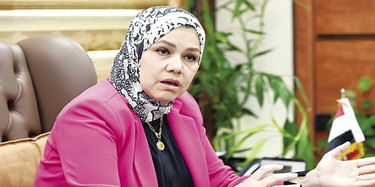 الضرائب : صدور ثلاثة قرارات جديدة بإلزام عدد من الممولين والمكلفين بمنظومة الإيصال الإلكترونى