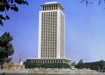 مصر تدين قصف مدرسة تؤوي نازحين فلسطينيين بالنصيرات