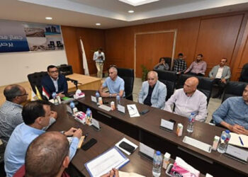 اجتماع وزير الاسكان