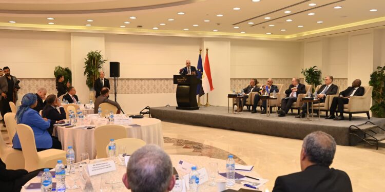 وزير الري يشارك فى إحتفالية “إجتماع شركاء التنمية – التحضير لإسبوع القاهرة السابع للمياه”