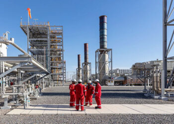 تراجع في أنشطة قطاع النفط في سلطنة عمان