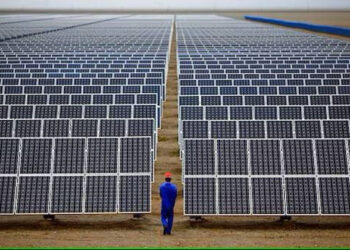 الصين تستعد لتقنين التوسع المفرط في مشاريع الطاقة الشمسية