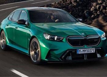 BMW تعلن عن نسختها الجديدة M5
