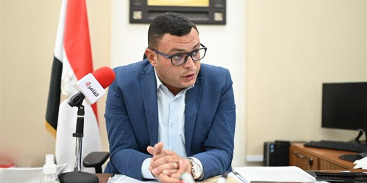 شريف شربيني وزير الإسكان والمرافق والمجتمعات العمرانية الجديدة