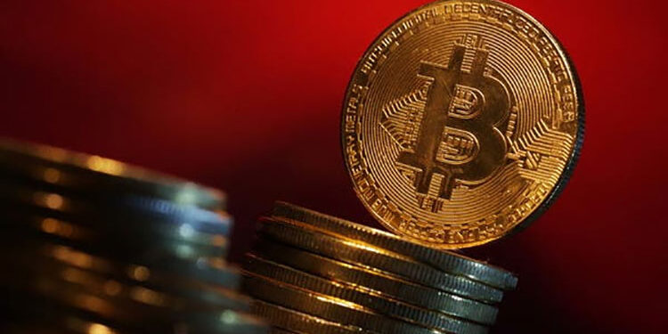 سعر بتكوين ينخفض لرابع جلسة تداول على التوالي8.1% إلى أدنى مستوى منذ فبراير الماضي