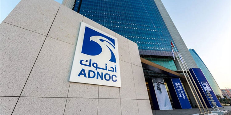 4 شركات عالمية توافق على استحواذ كل منها على 10% في مشروع “الرويس” لتصدير الغاز الطبيعي