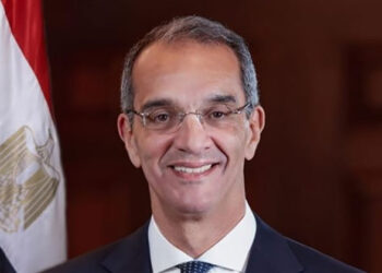 وزير الاتصالات: تحسين الإنترنت والقدرات الرقمية وصناعة التعهيد أبرز الأولويات