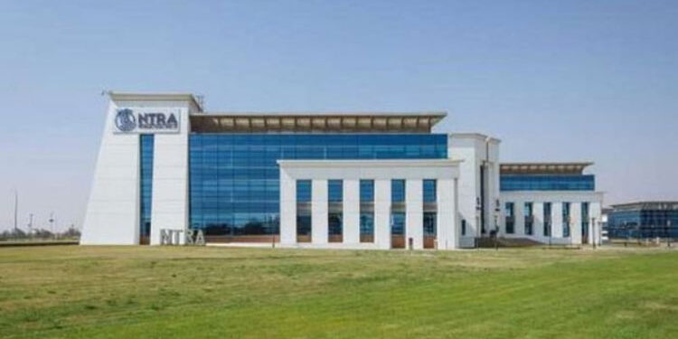 تنظيم الاتصالات يعلن فتح باب التقديم في مسابقة مشاريع التخرج لعام 2023/2024