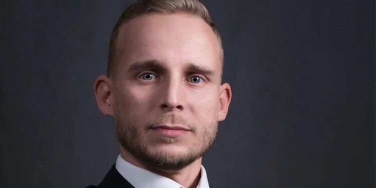 ستان كلاوي يكتب.. الذكاء الاصطناعي يعيد تشكيل قطاع السفر التجاري في الشرق الأوسط وشمال أفريقيا