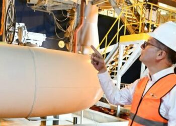 وزير البترول يتفقد تسهيلات سوميد ونقاط تسهيلات الغاز المستورد