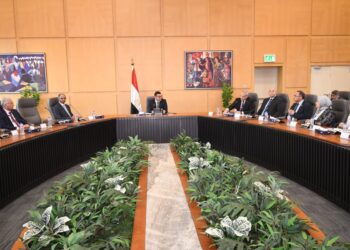 وزير الإسكان