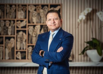 مبادرة المشرق العالمية لتنظيف قمم الجبال والحفاظ على البيئة تصل إلى قمة “كي 2″ و”برود بيك” في باكستان