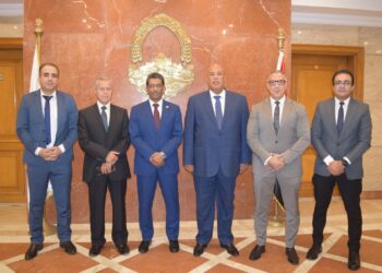 تفاصيل تعاون بين غرفة القاهرة والاتحاد العربي للمخلصين الجمركيين لتنظيم منتدى الأعمال