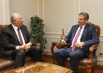 وزير الزراعة يستقبل السيد القصير بمقر الوزارة في العاصمة الإدارية الجديدة