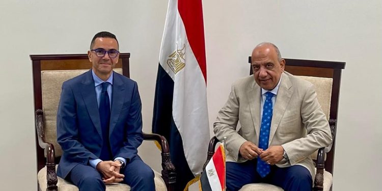 وزيرا الاستثمار والكهرباء وزيرا الاستثمار والكهرباء