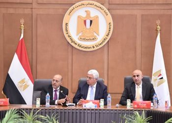 وزير التعليم العالي: أهمية تضافر الجهود بهدف تطوير منظومتي التعليم والتدريب