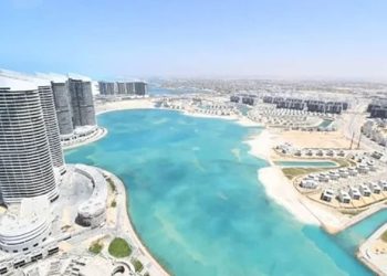 وزير الإسكان يتابع الموقف التنفيذى للمشروعات السكنية والخدمية والترفيهية بمدينة العلمين الجديدة