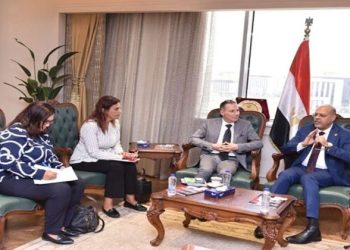 وزير العمل يستقبل وفدًا من برنامج الأغذية العالمي “WFP”