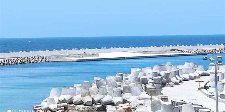 وزير الري: استخدام طرق طبيعية صديقة للبيئة في حماية الشواطئ