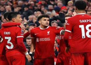 مانشستر يونايتد يواجه برايتون اليوم في الدوري الإنجليزي