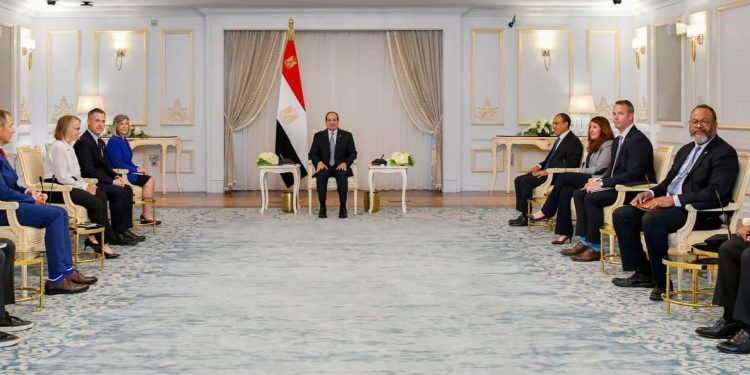 الرئيس السيسي يستقبل وفد من الكونجرس الأمريكي