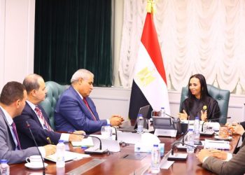 وزيرة التضامن تلتقي الممثل الإقليمي لمنظمة “الفاو”.. ويبحثان تعزيز سبل التعاون بين الوزارة والمنظمة
