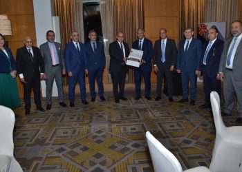  رئيس هيئة الرقابة المالية يلتقي قيادات قطاع التأمين لبحث تطوير ورفع كفاءة وتنافسية القطاع وتعزيز دوره في الاقتصاد