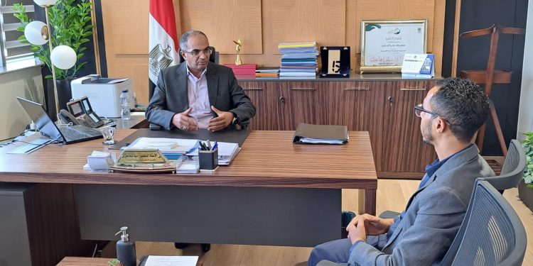 نائب وزير الإسكان يبحث أوجه التعاون مع شركة متخصصة في استخدام التكنولوجيات الحديثة لتقديم خدمات مياه الشرب والصرف الصحي
