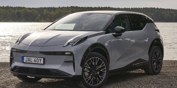 مواصفات سعر سيارة ZEEKR X 2024