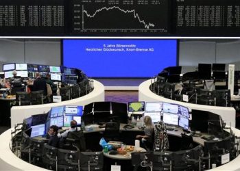 مؤشرات أسواق أوروبا تفتتح على ارتفاع بعد مكاسب الأسهم العالمية