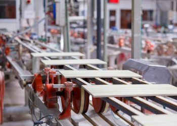 مصر تدرس حزمة لدعم صناعة السيراميك تتضمن خفضا لسعر الغاز