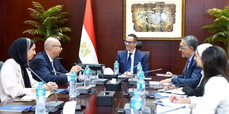 وزير الاستثمار والتجارة الخارجية يلتقى المدير التنفيذي لمجموعة سان جوبان مصر