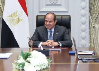 السيسي يجتمع مع رئيس مجلس الوزراء ووزيرا الري والزراعة