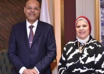 وزيرالعمل يلتقى النائبة مايسة عطوة عضو لجنة التضامن والأسرة وذوي الإحتياجات الخاصة بمجلس النواب