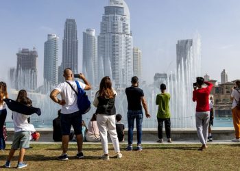 آفاق معاكسة لعقارات دبي والدوحة والرياض بين الفائض والندرة