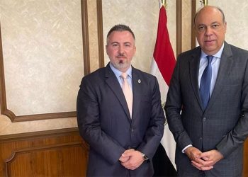 وزير الطيران يلتقى الملحق الإقليمى لإدارة الجمارك وحماية الحدود الأمريكية