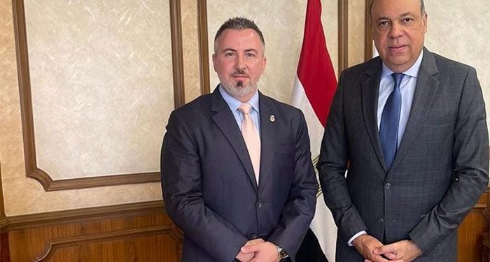 وزير الطيران يلتقى الملحق الإقليمى لإدارة الجمارك وحماية الحدود الأمريكية