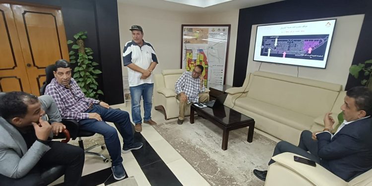مسئولو ” الإسكان “يتابعون موقف مشروعات المرافق بمناطق الامتداد ومنظومة مياه الشرب والصرف الصحي بمدينة الشروق
