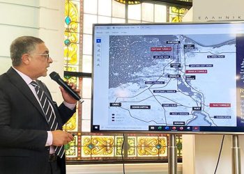 الرئيس التنفيذي للهيئة العامة للاستثمار والمناطق الحرة يشارك في منتدى الاستثمار المصري اليوناني بأثينا