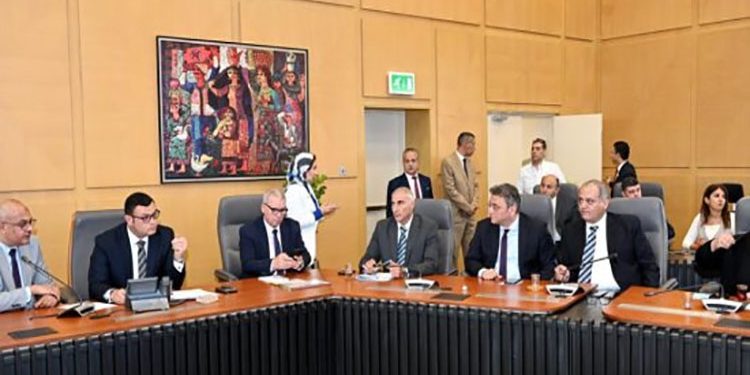 وزير الإسكان يجتمع مع أعضاء البرلمان بمجلسيه “النواب والشيوخ” لبحث مطالب دوائرهم