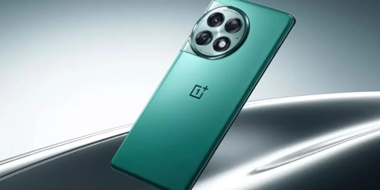 سامسونج تخطط لكشف النقاب عن أول جهاز Chromebook Plus