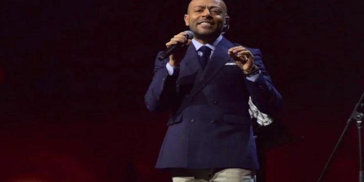 حفل غنائي لتامر عاشور ضمن حفلات مهرجان الموسيقى العربية بدورته الـ 32